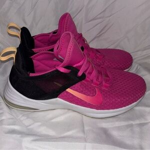 Nike Air max Bella size 7.5